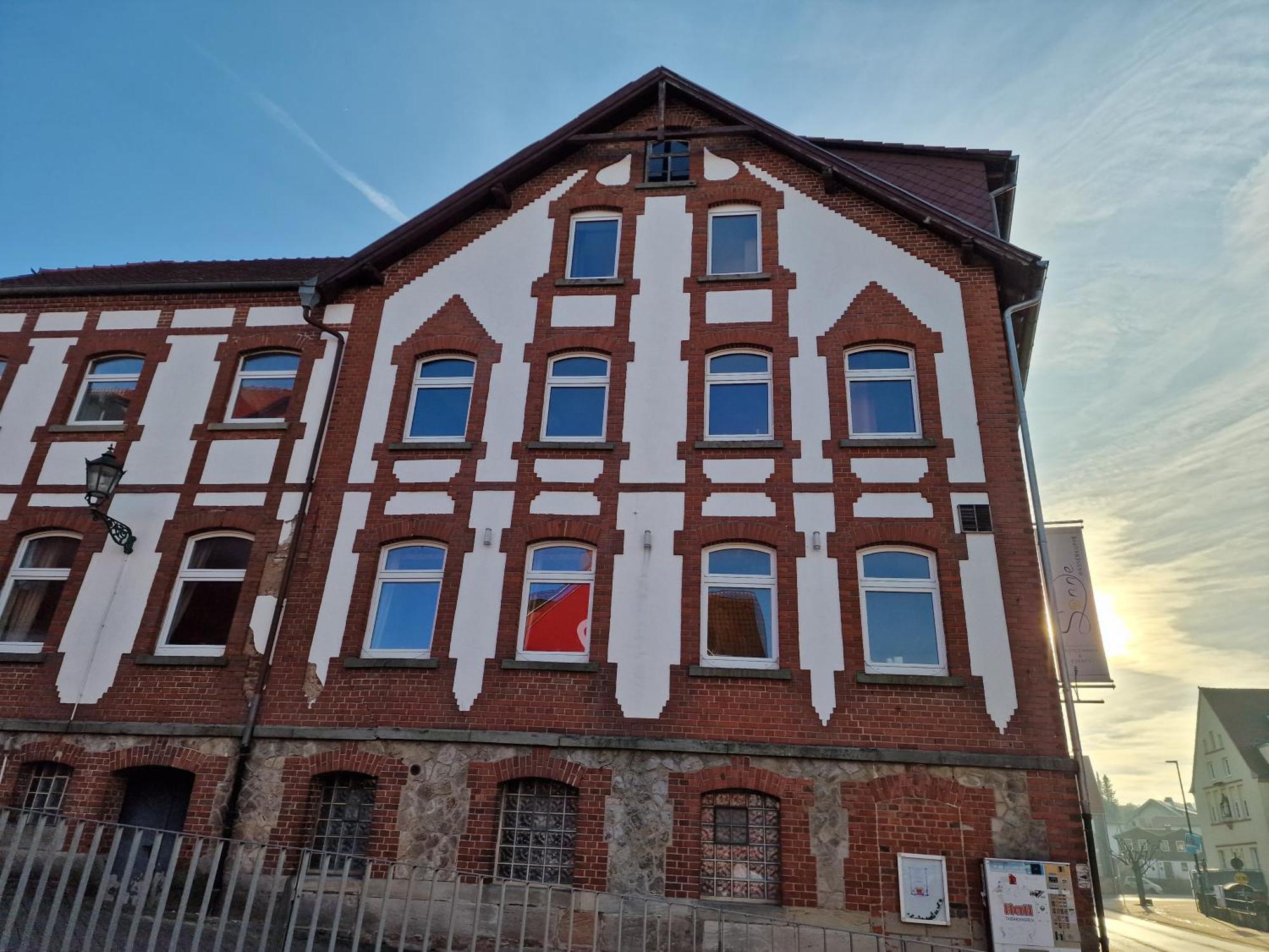 Zur Sonne "Gasthaus-Bar-Events" Poppenhausen Exterior foto